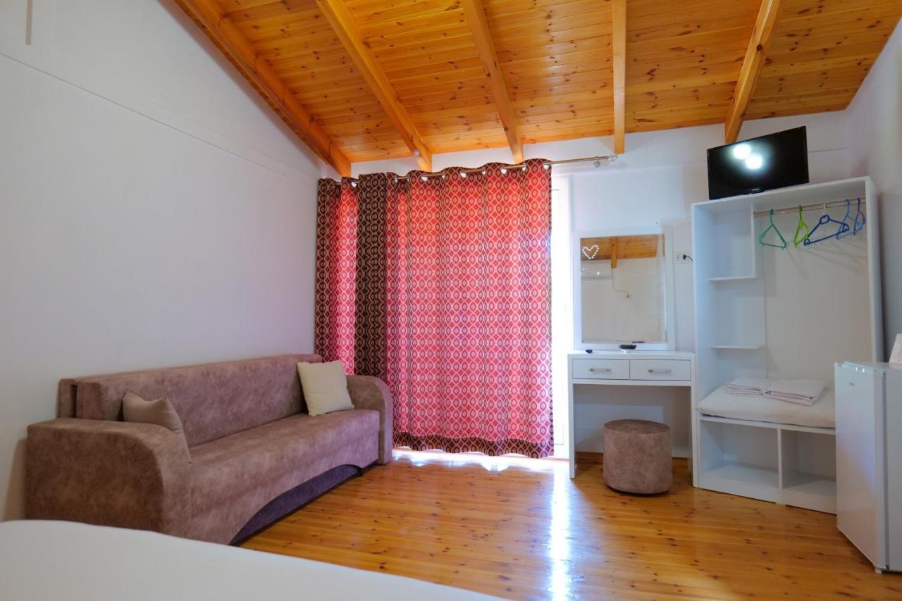 Vila Ari Borsh Exterior foto